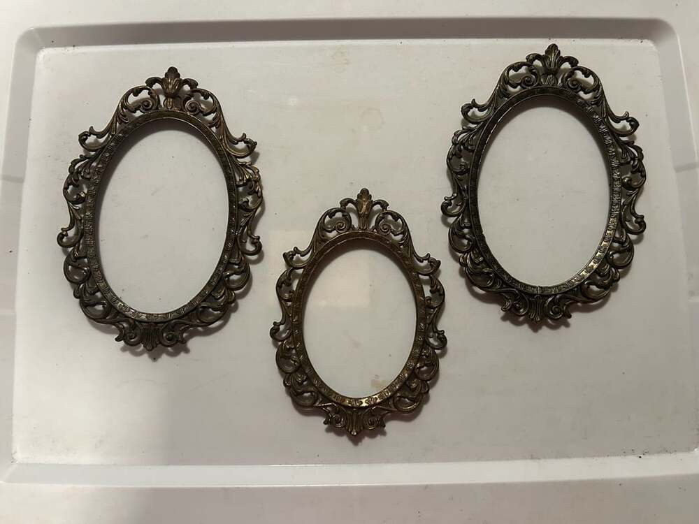 Vintage Ornate Filigree Metal Picture Frames Set of 3 Made in Italy Oval Brass